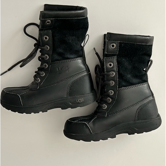 Boy’s Ugg Black Butte Rubber Suede Water resistance Snow Winter Boots size 12 - Picture 9 of 14
